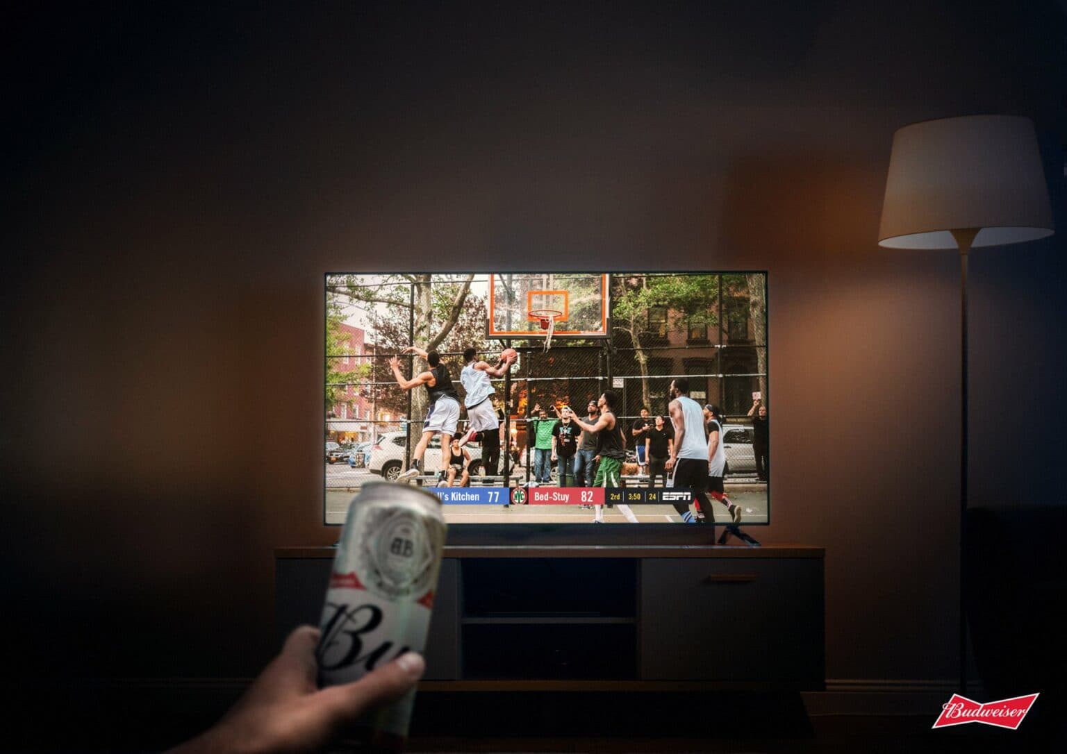 Case Budweiser — 365 Days of Sports